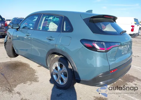 2023 Honda Hr-V 2Wd Lx from USA, damaged, VIN 3CZRZ1H34PM739519